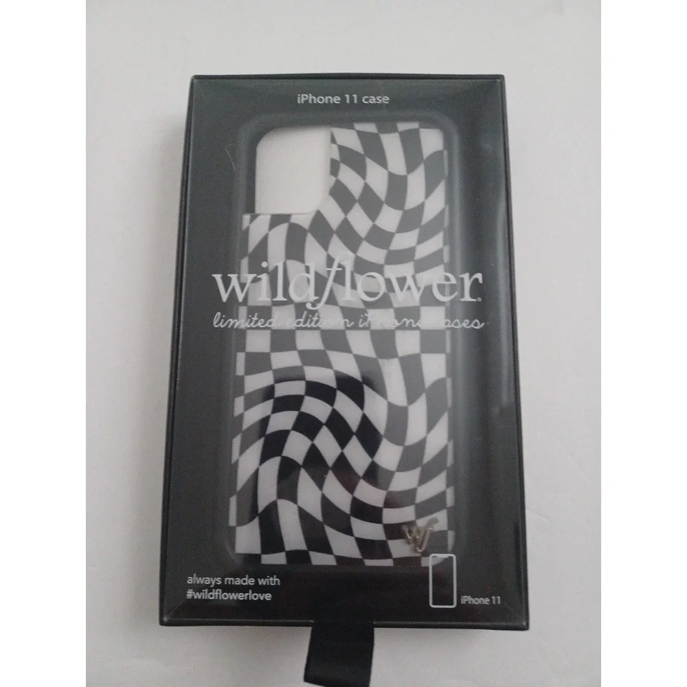 Wildflower Limited Edition Iphone 11 Case Urban 0utfitters MRSP $35 Black White